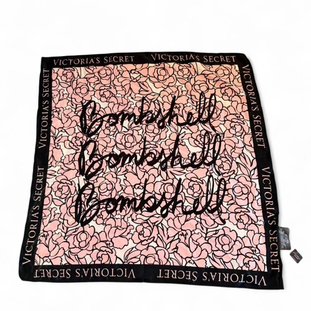 NWT Victoria's Secret floral printed